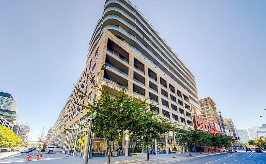 425 Front Street E, Unit 903