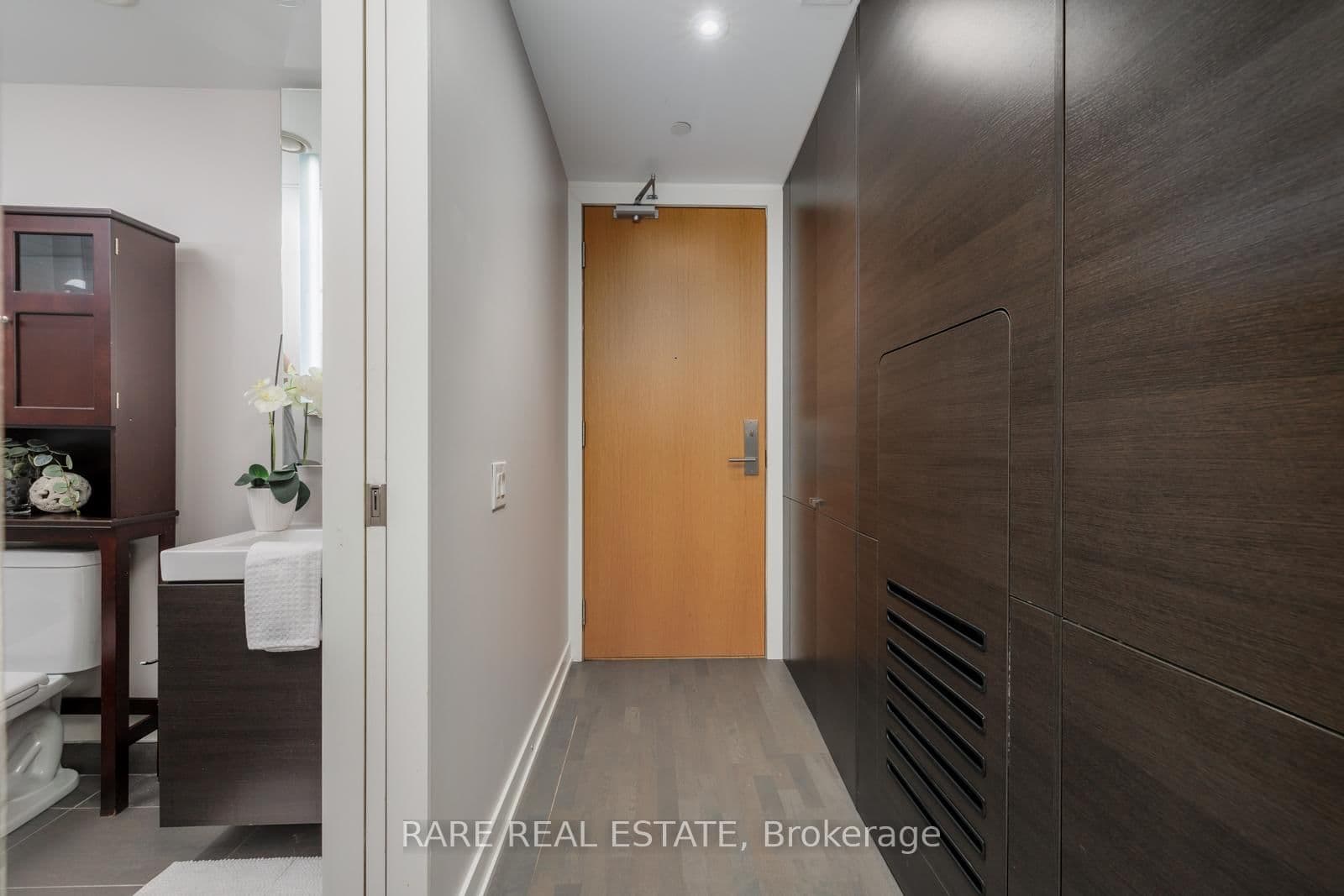 629 King Street W, Unit 1307