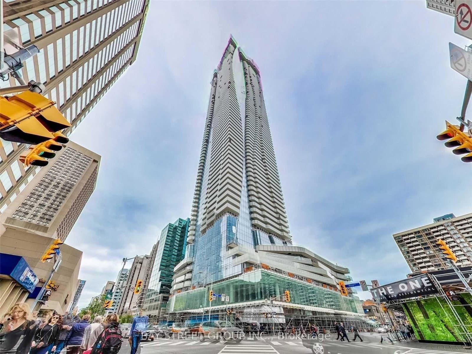 1 Bloor Street E, Unit 6703