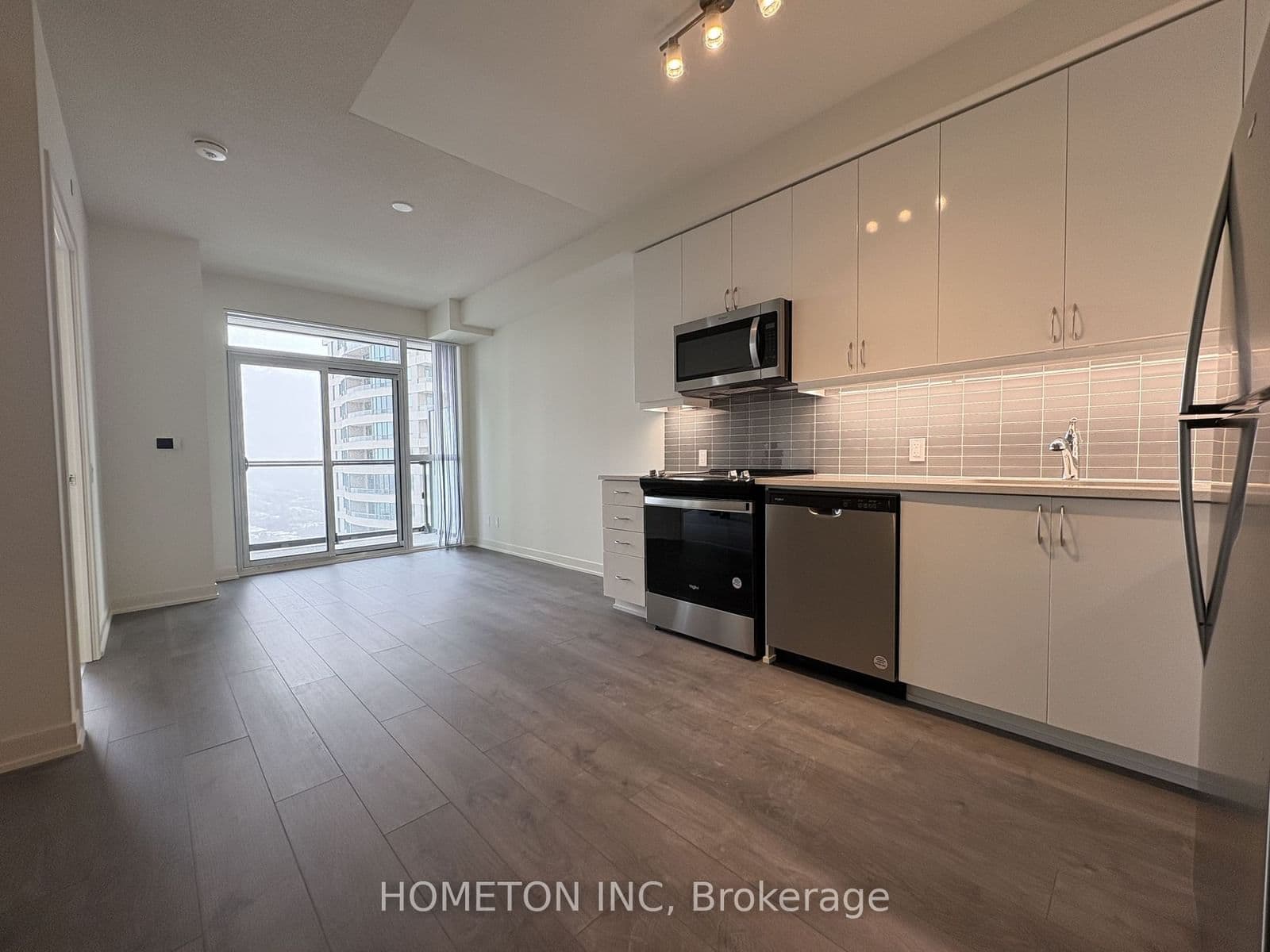 4955 Yonge Street, Unit 2301