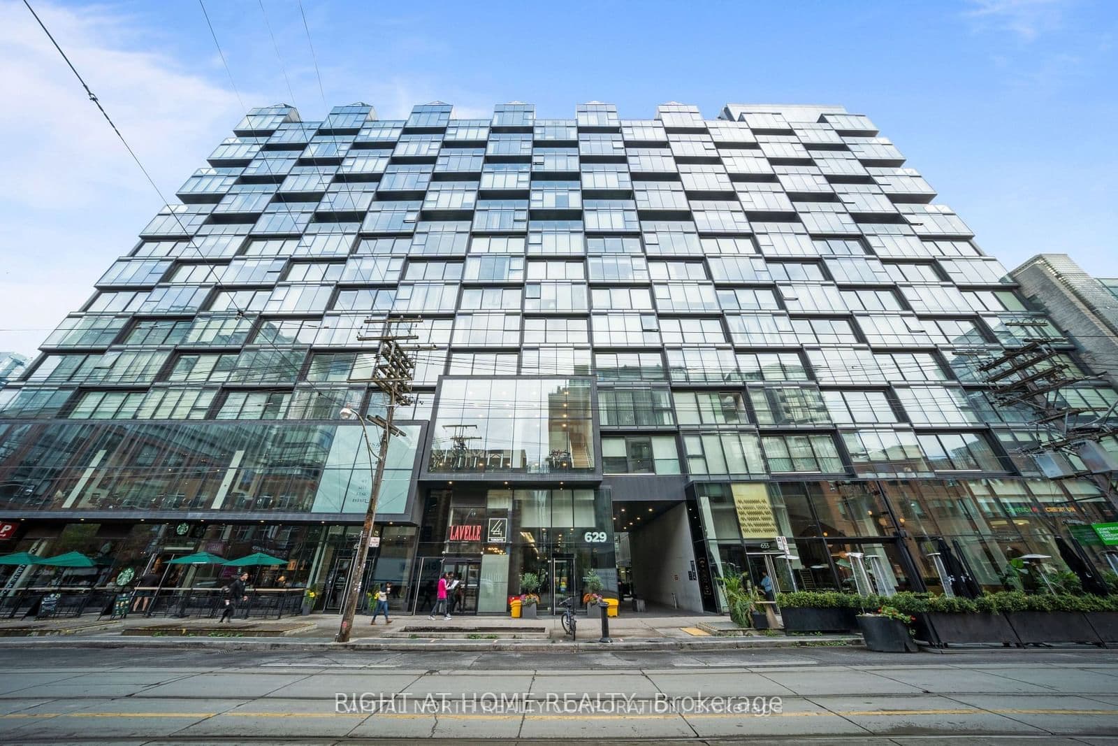 629 King Street W, Unit 328