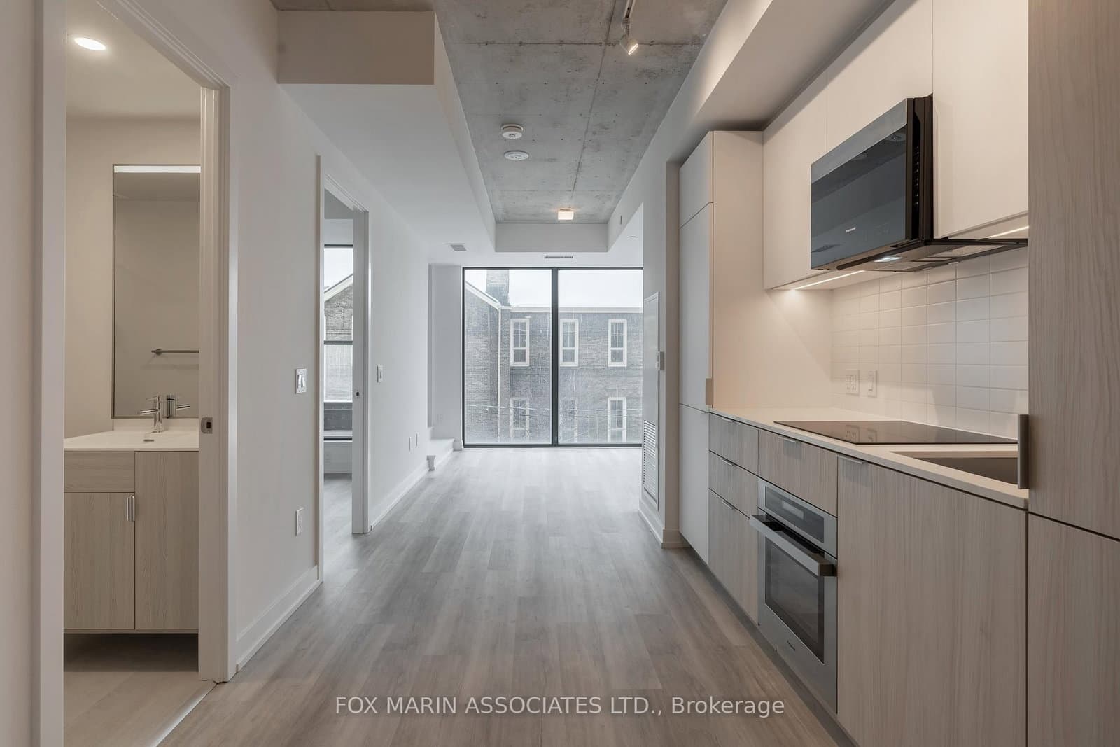 28 Eastern Avenue, Unit 213