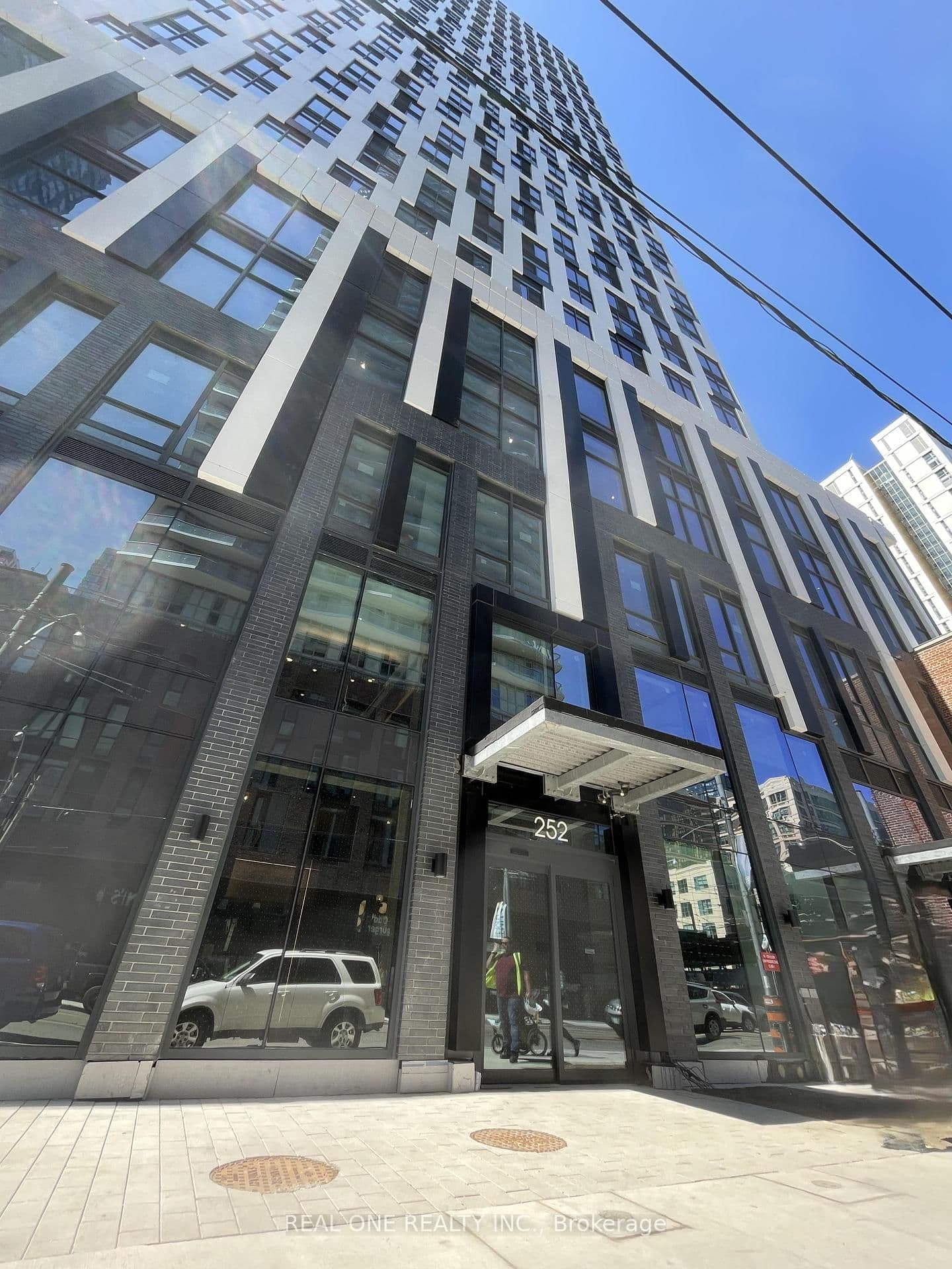 252 Church Street, Unit 512