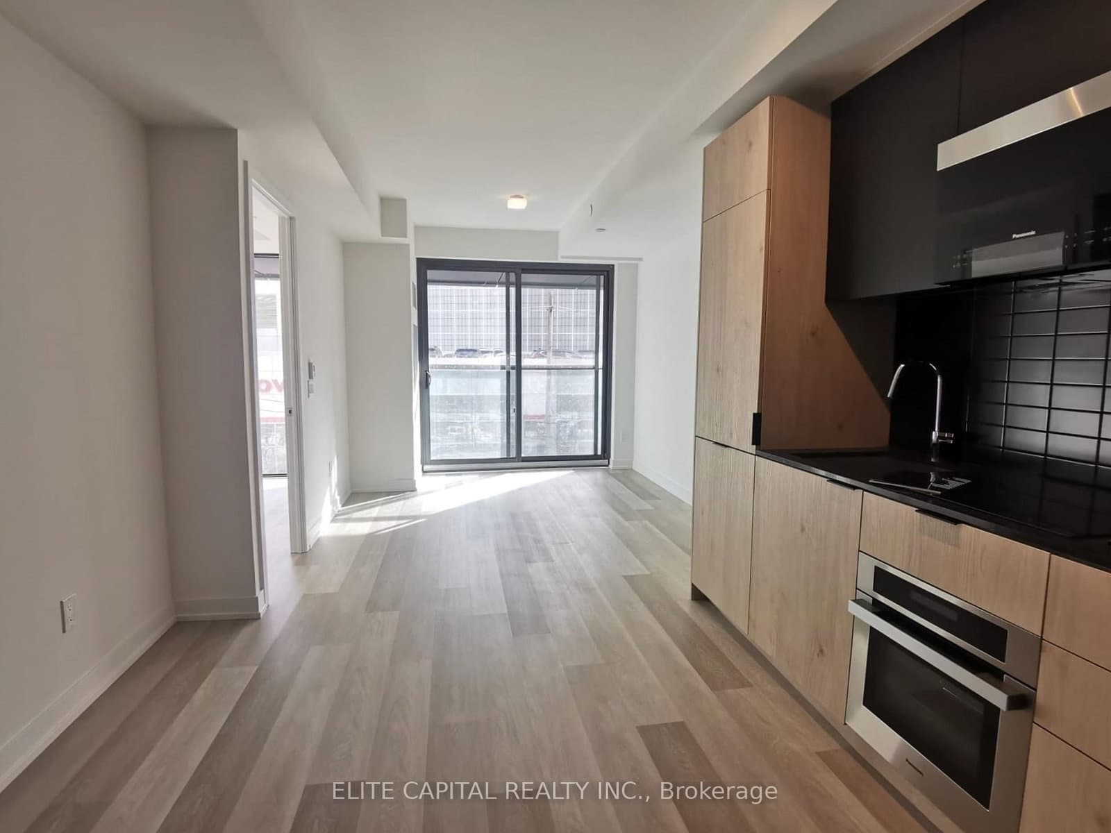 28 Eastern Avenue, Unit 219