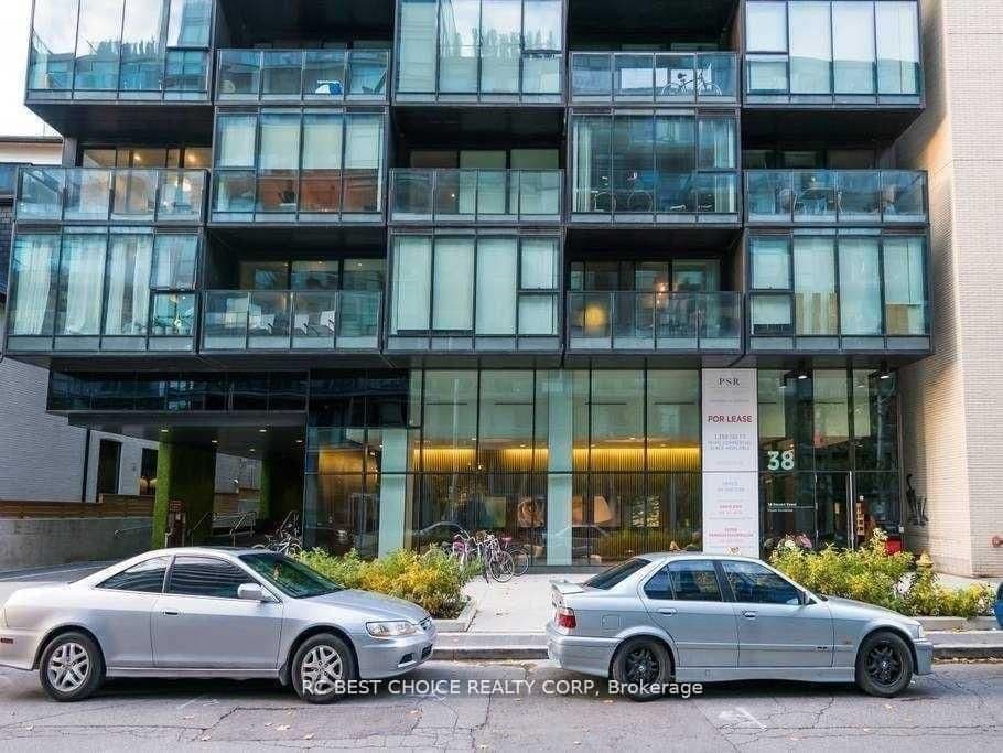 38 stewart Street, Unit 609