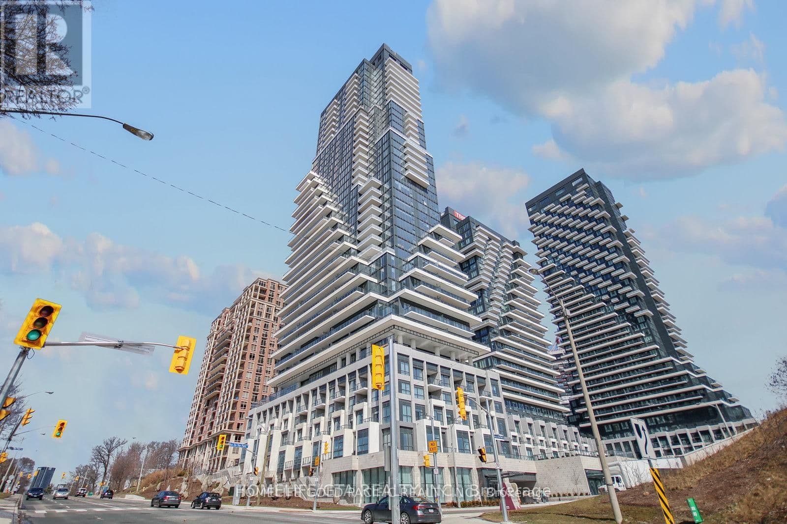 10 Inn On The Park Drive, Unit 2809