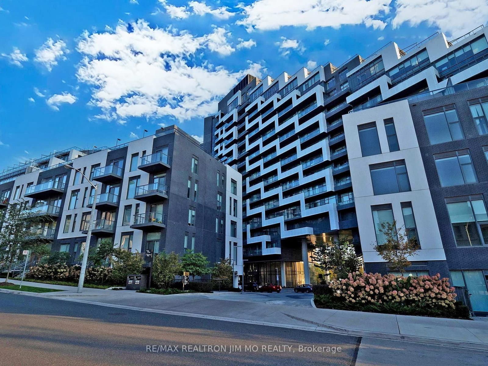 25 Adra Grado Way, Unit 660