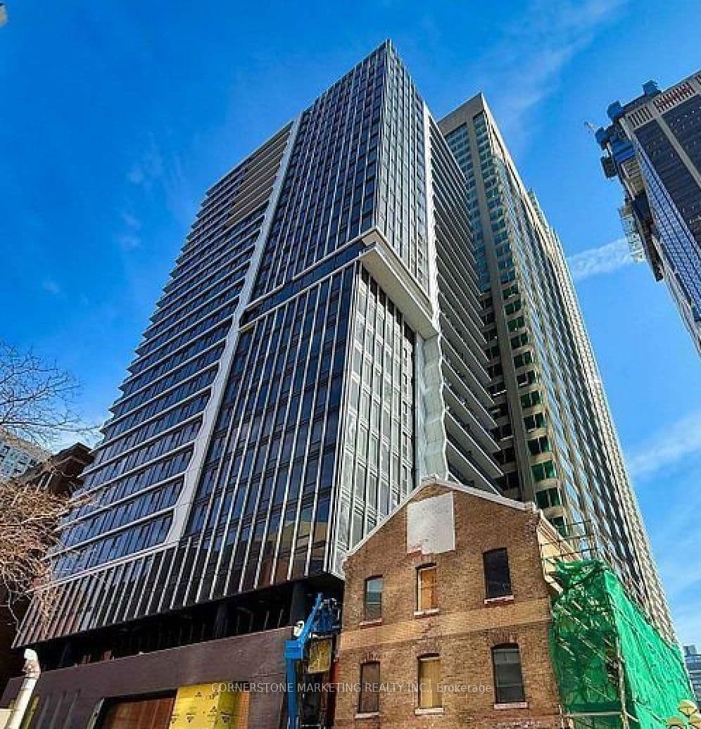 771 Yonge Street, Unit 2705