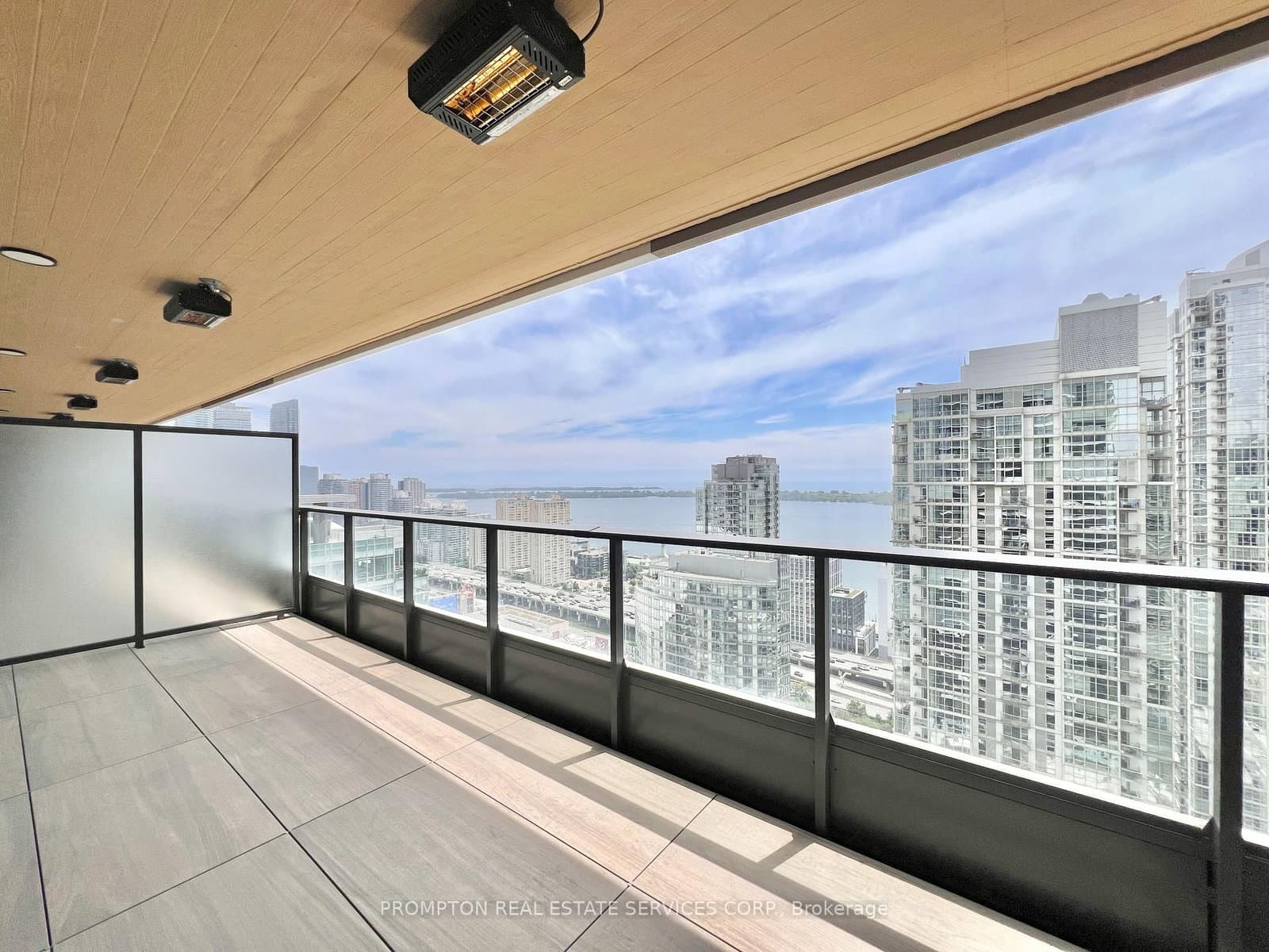 1 Concord Cityplace Way, Unit 3808