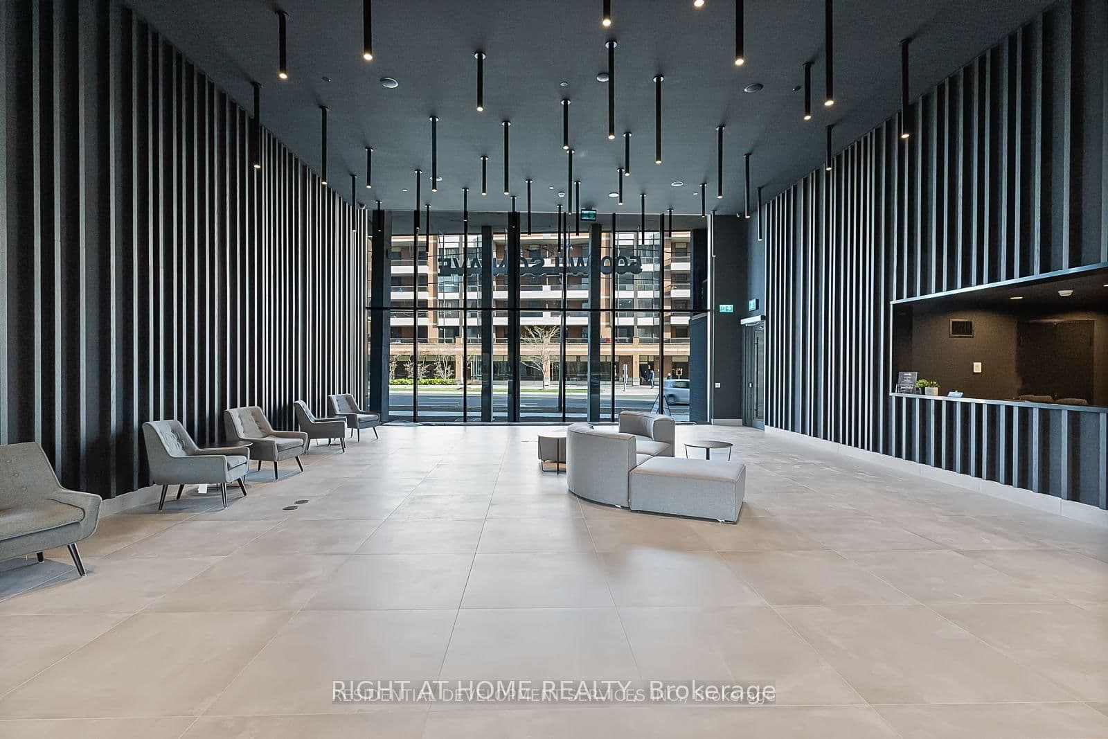 500 Wilson Avenue, Unit 902