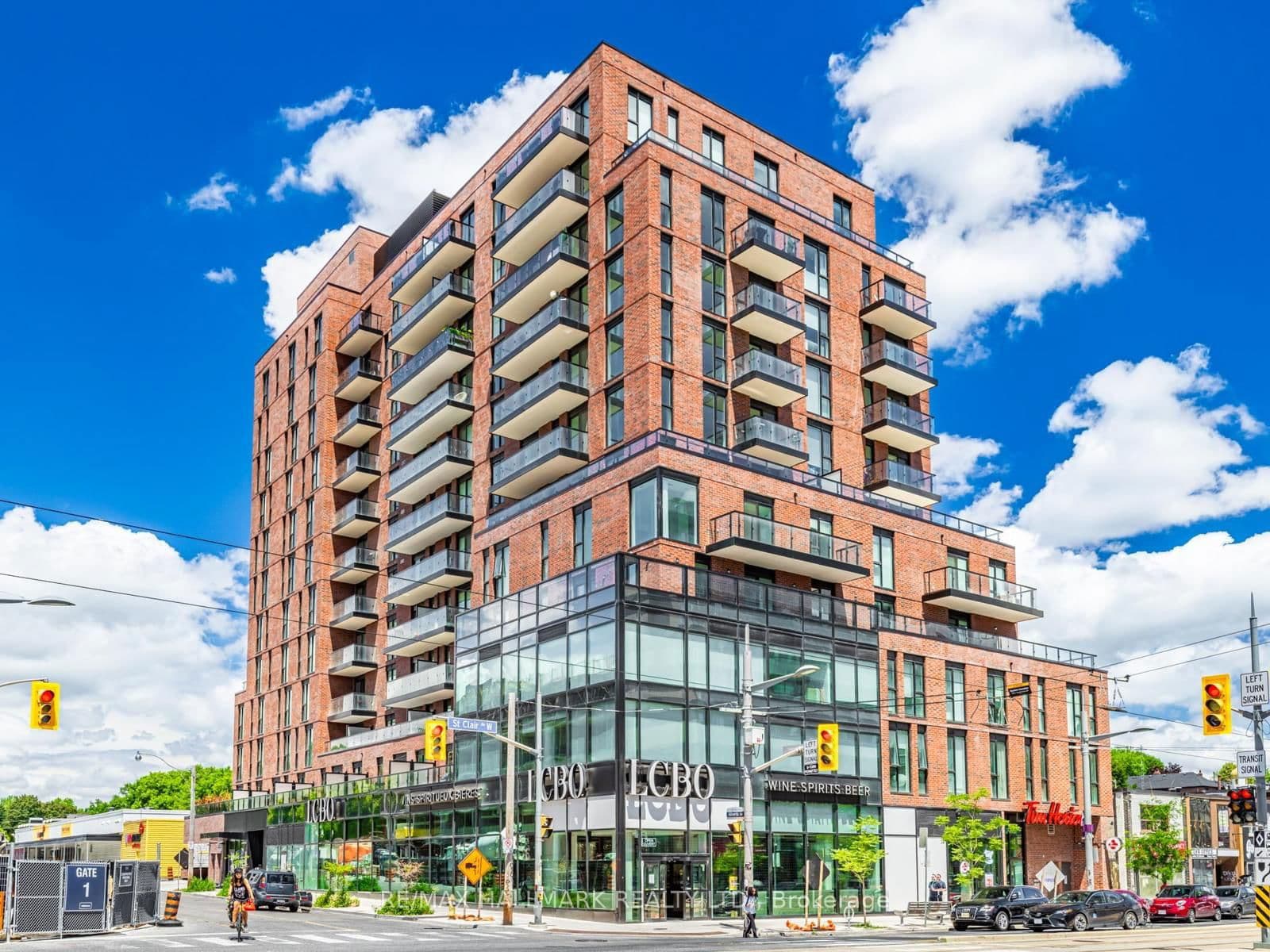 185 Alberta Avenue, Unit 801