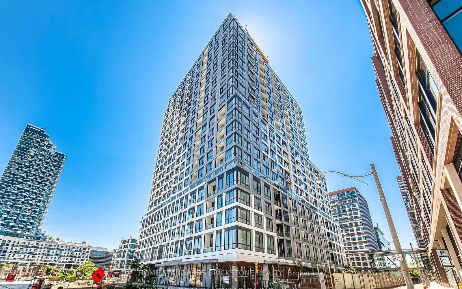 15 Richardson Street, Unit 720