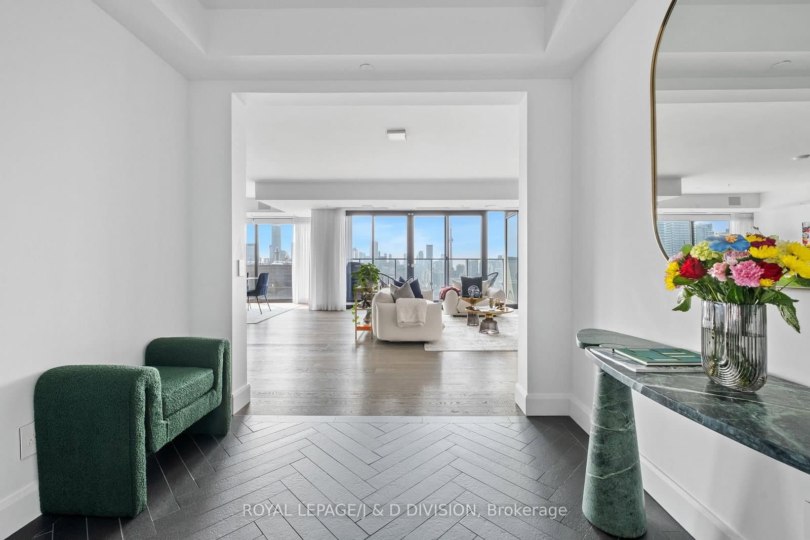 200 Cumberland Street, Unit 3102