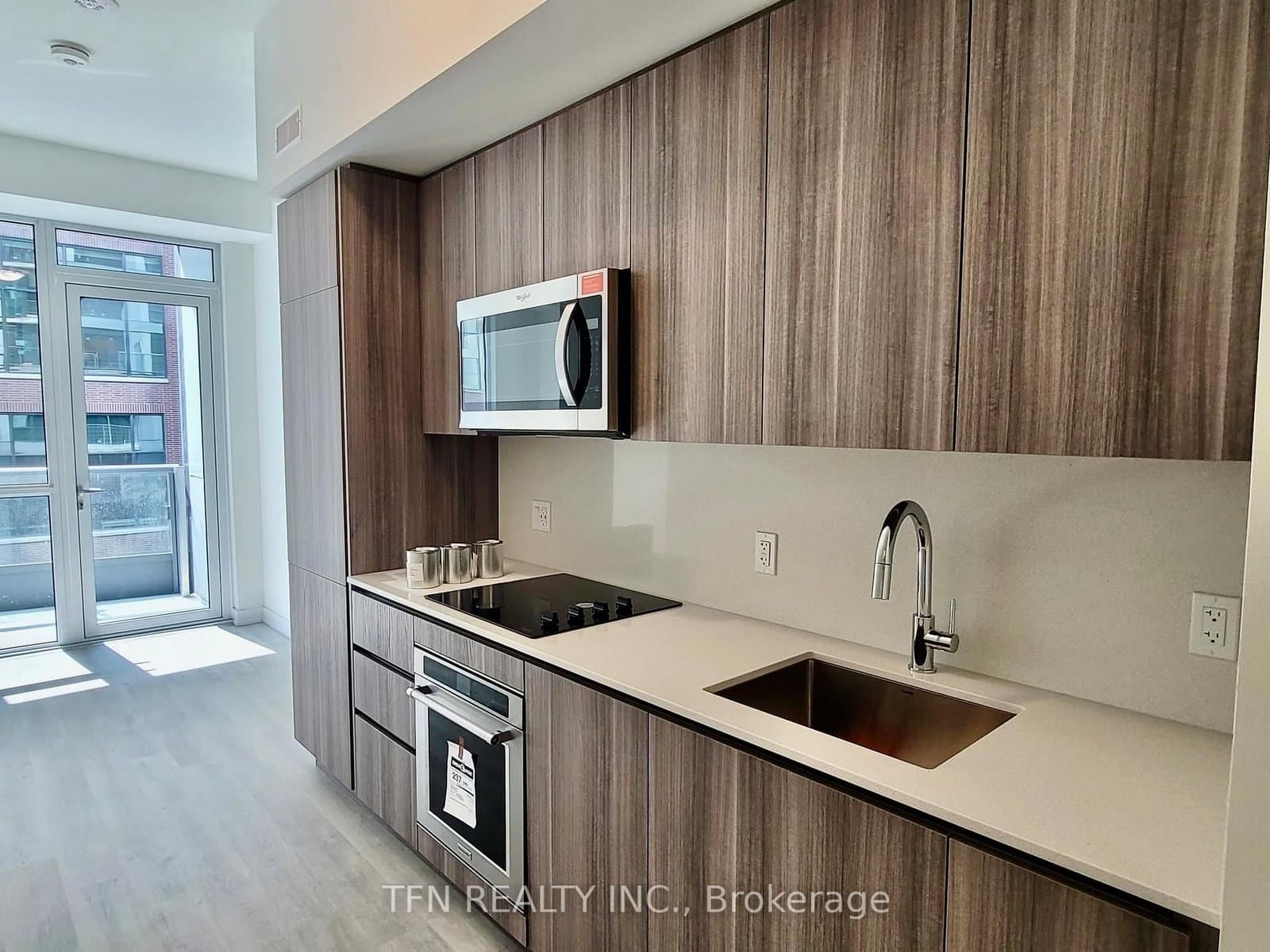 15 Richardson Street, Unit 530