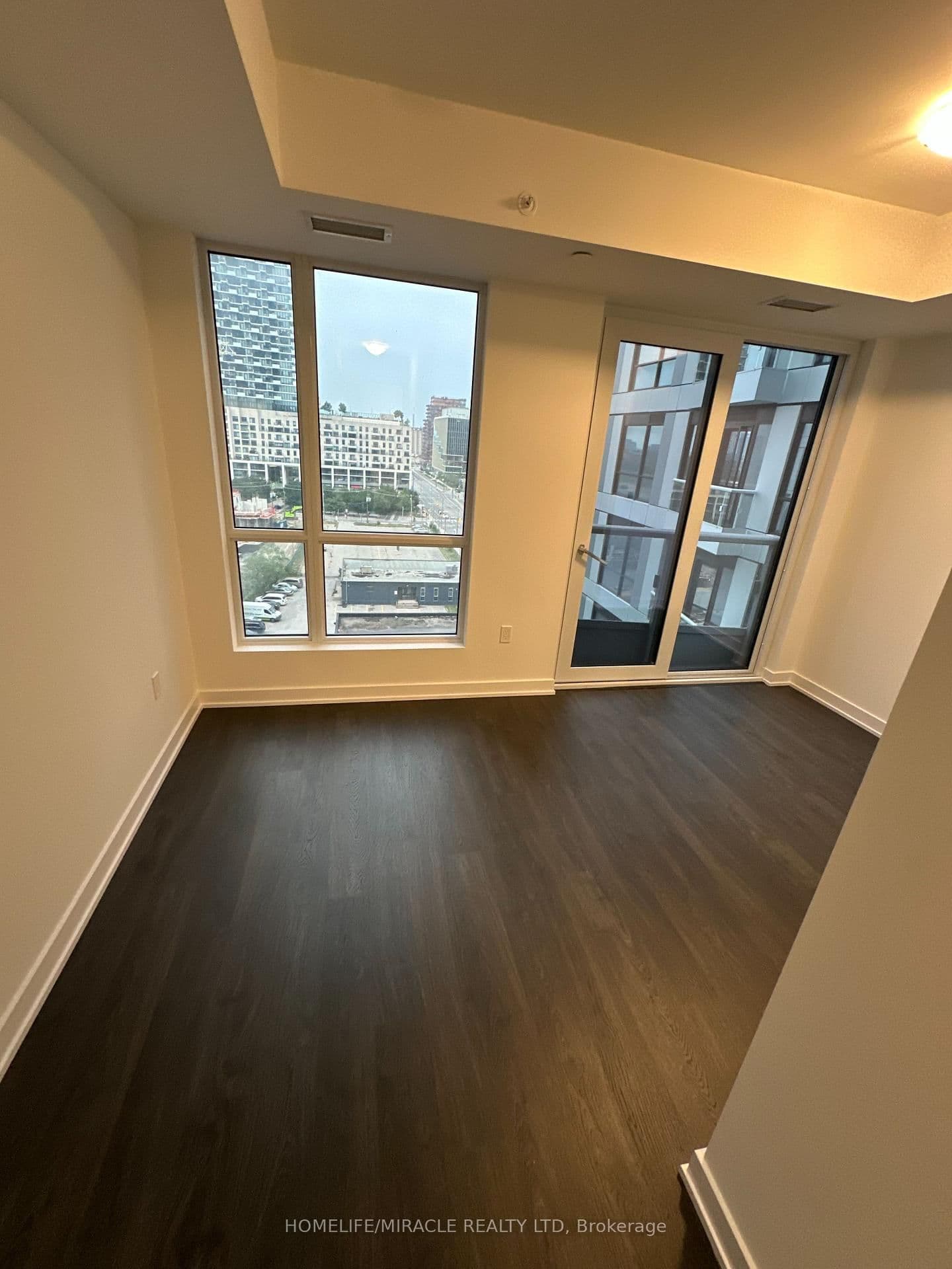 15 Richardson Street, Unit 912