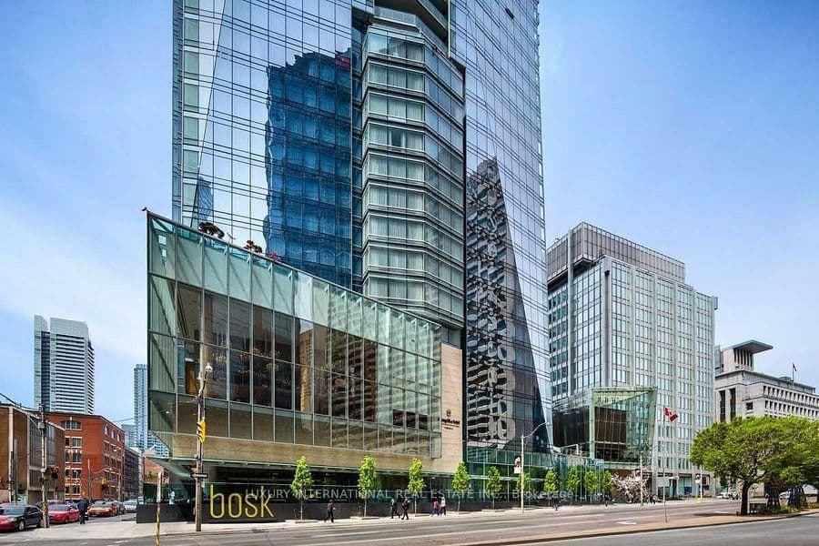 #3509 - 180 University Avenue