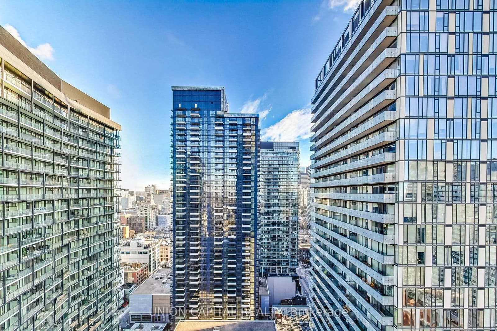 108 Peter Street, Unit 3305