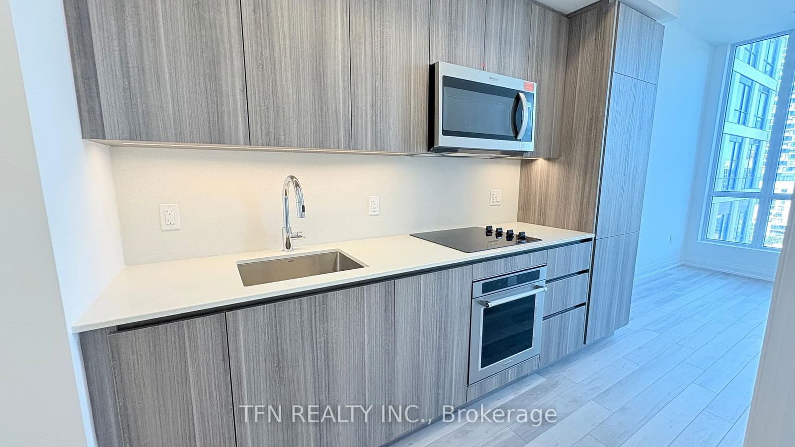 15 Richardson Street, Unit 1211