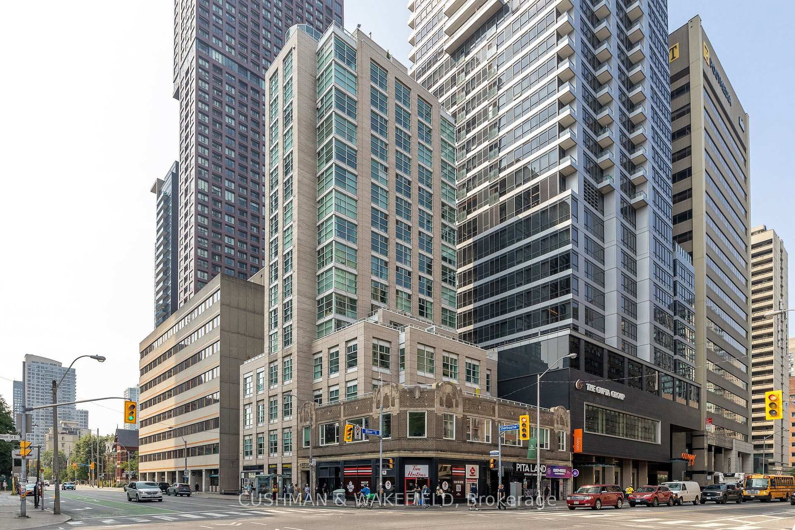#204 - 421 Bloor Street E