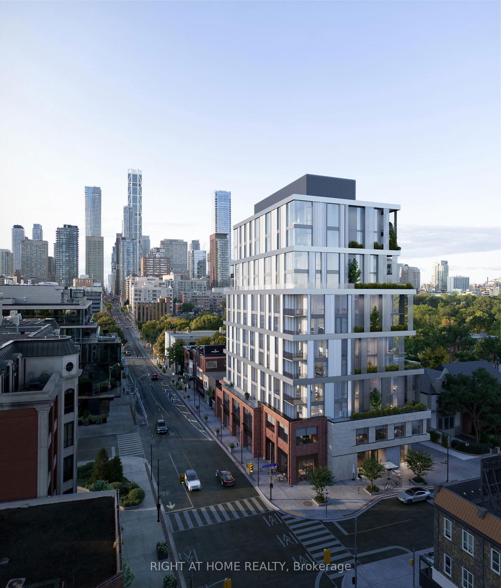 #403 - 1 Roxborough Street W