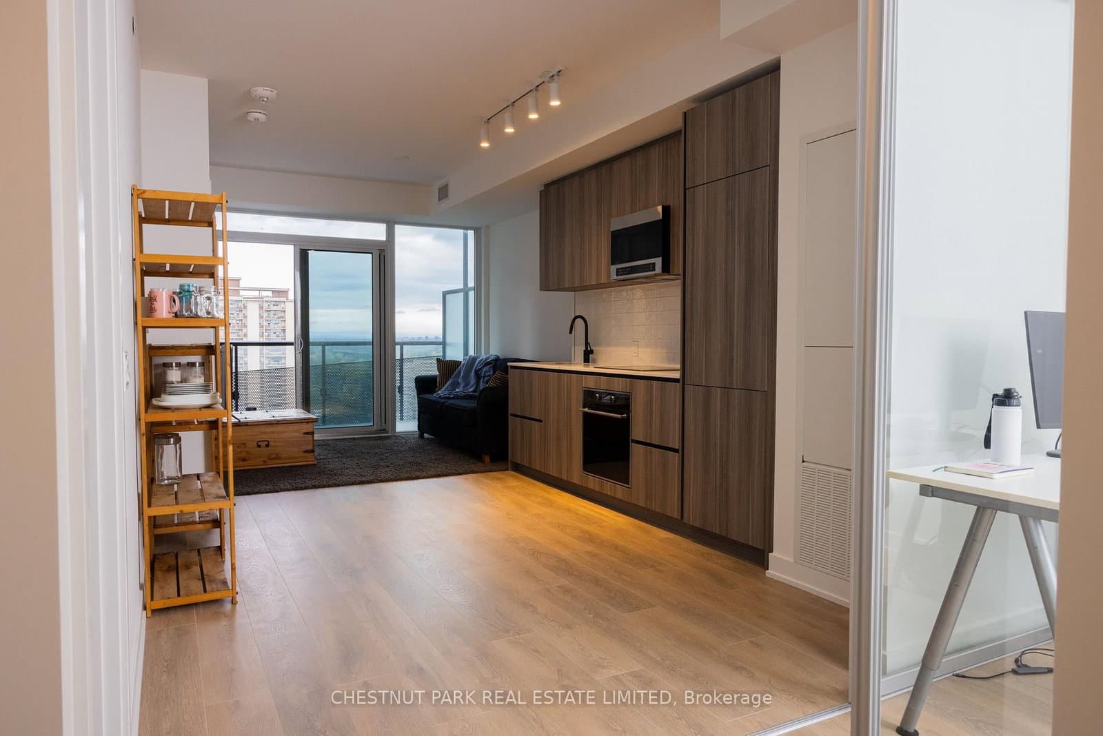 #1807 - 117 Broadway Avenue