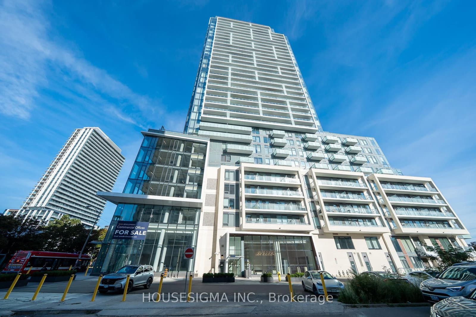 8 Olympic Garden Drive, Unit 2106