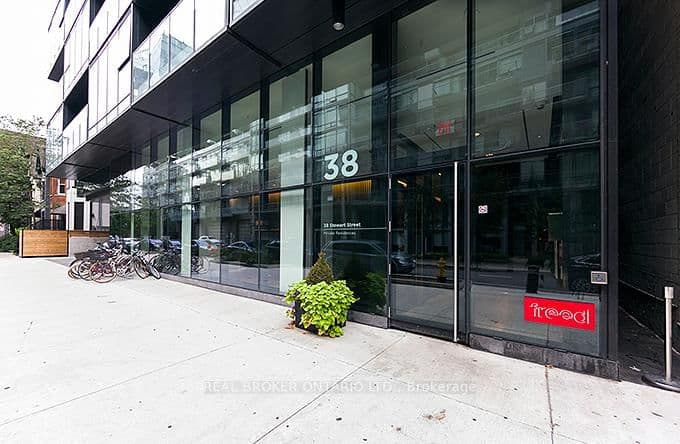 38 Stewart Street, Unit 601