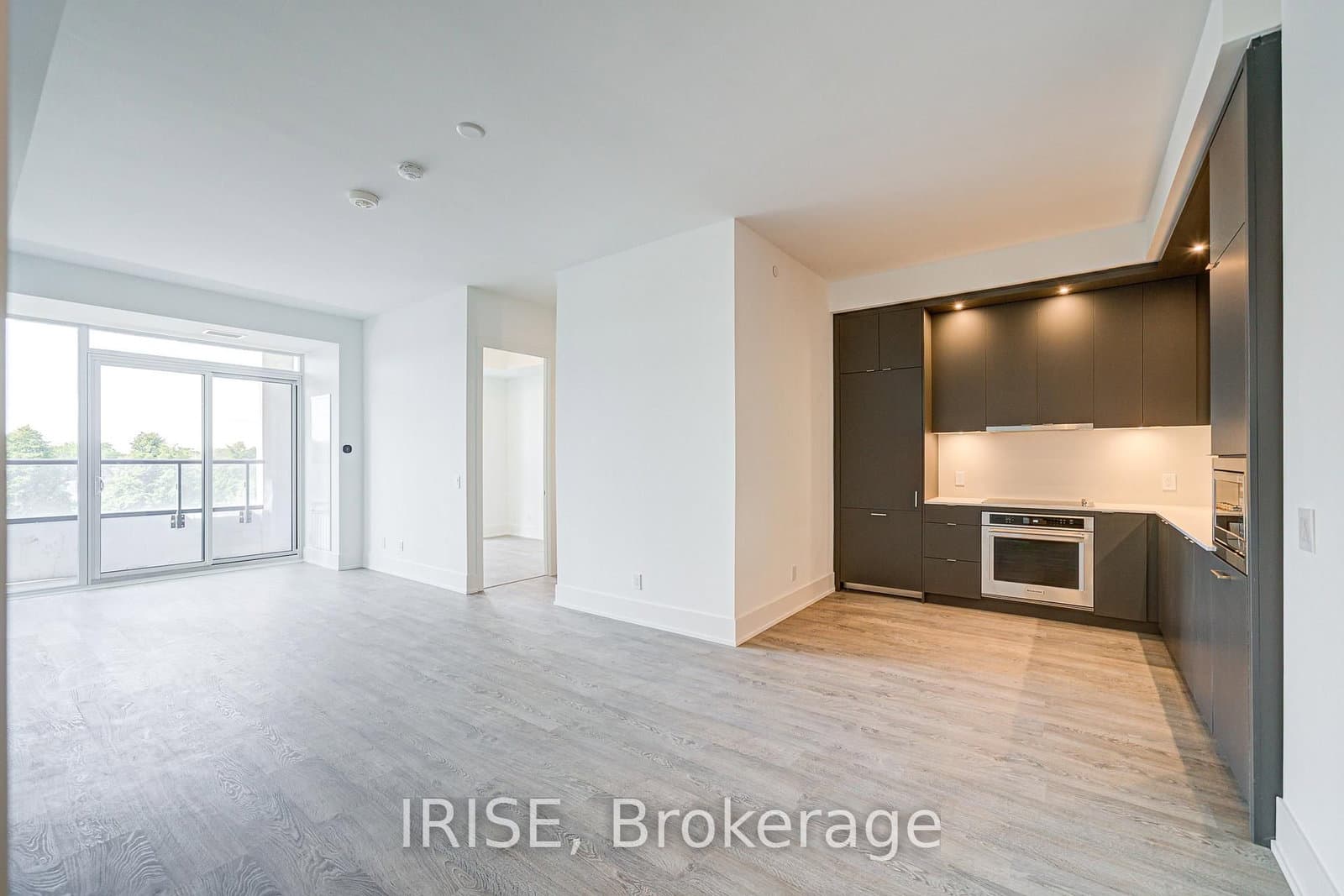 115 Denison Avenue, Unit 706