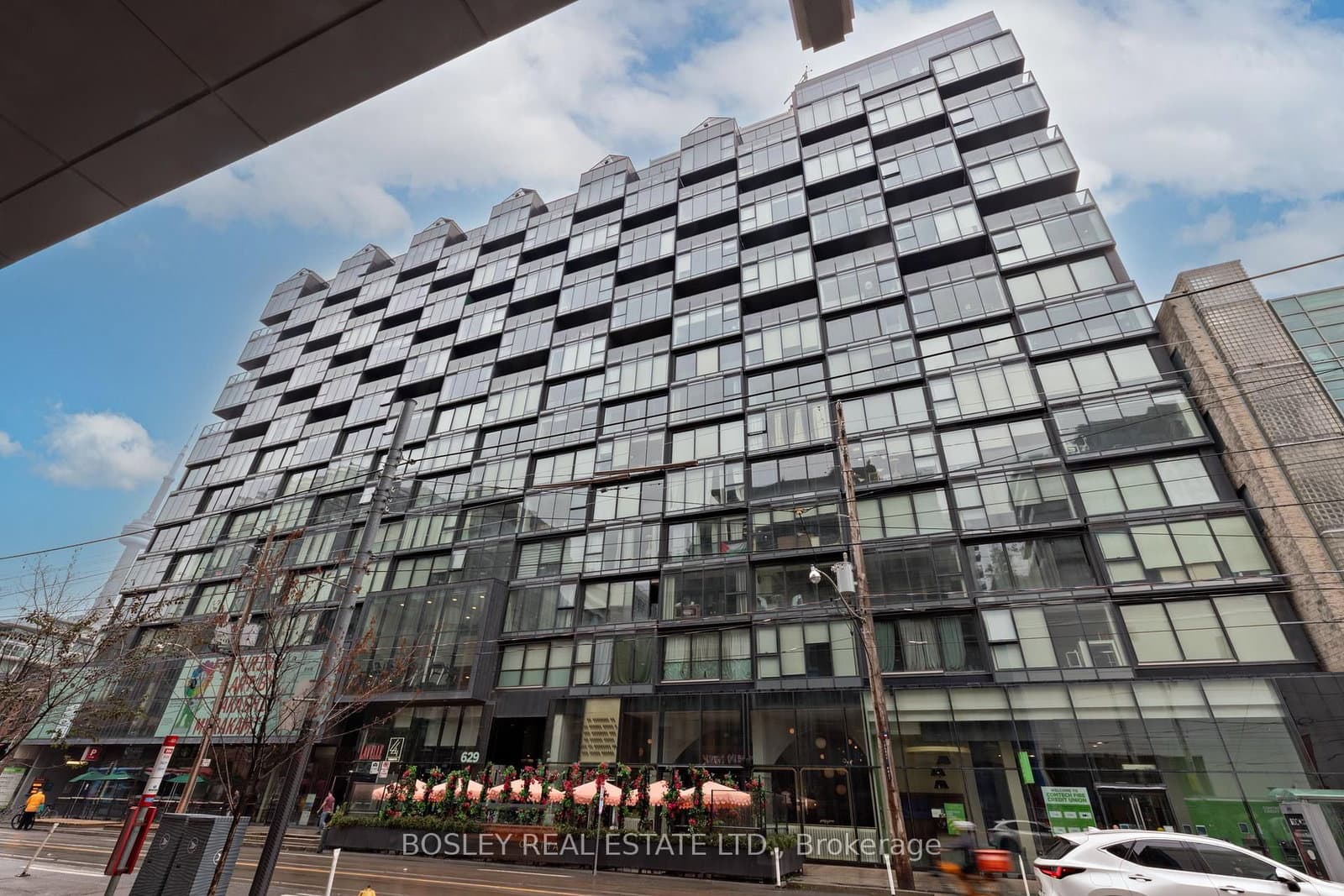 629 King Street W, Unit 816