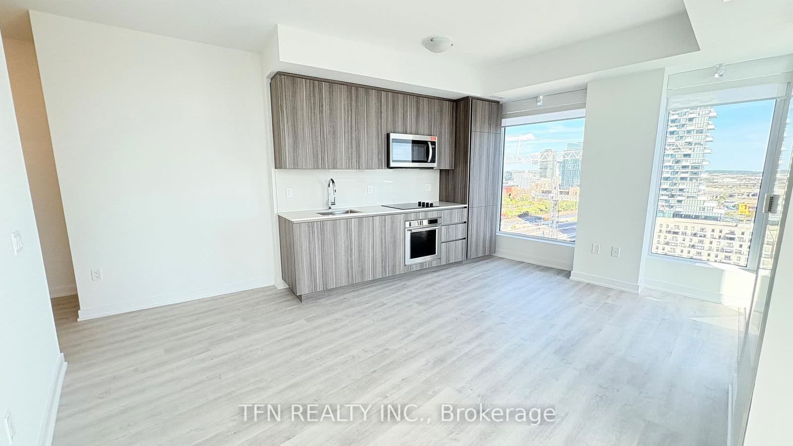 15 Richardson Street, Unit 1906