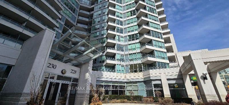 #306 - 228 Queens Quay W