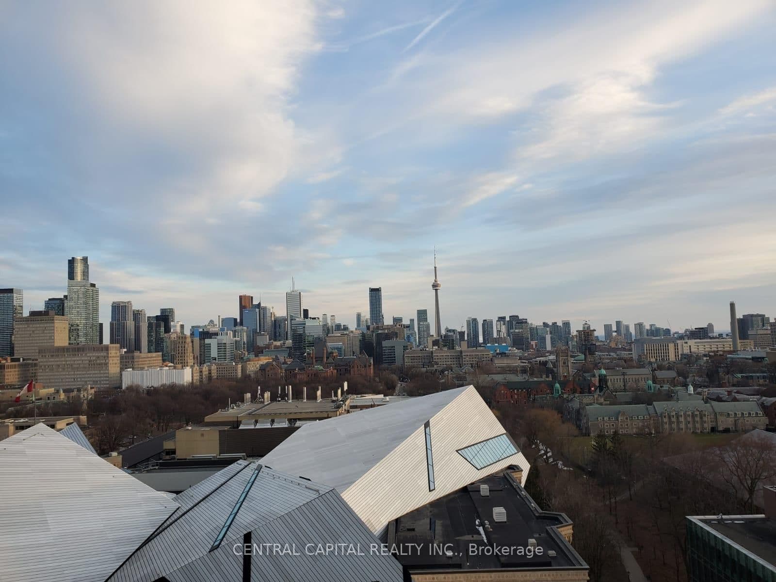 #1501 - 200 Bloor Street W