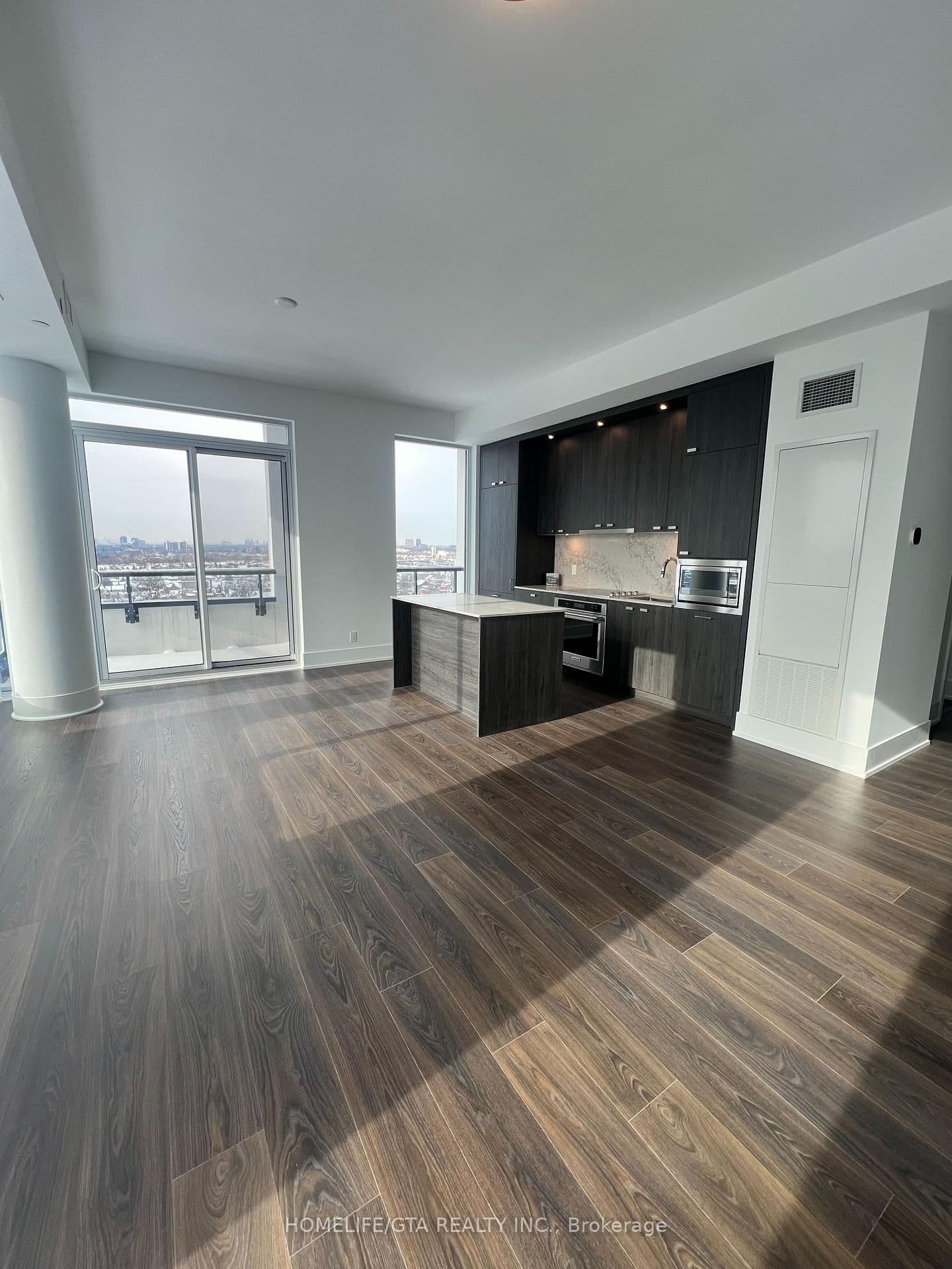 115 Denison Avenue, Unit PH05