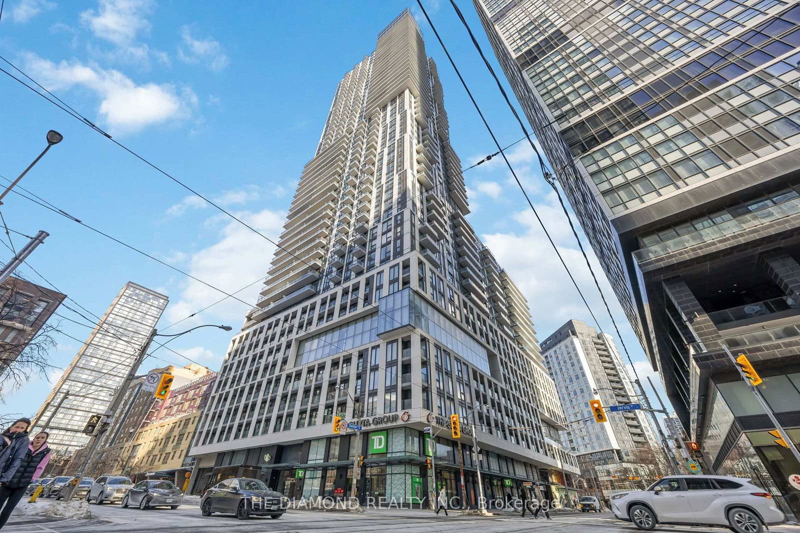 #606 - 251 Jarvis Street
