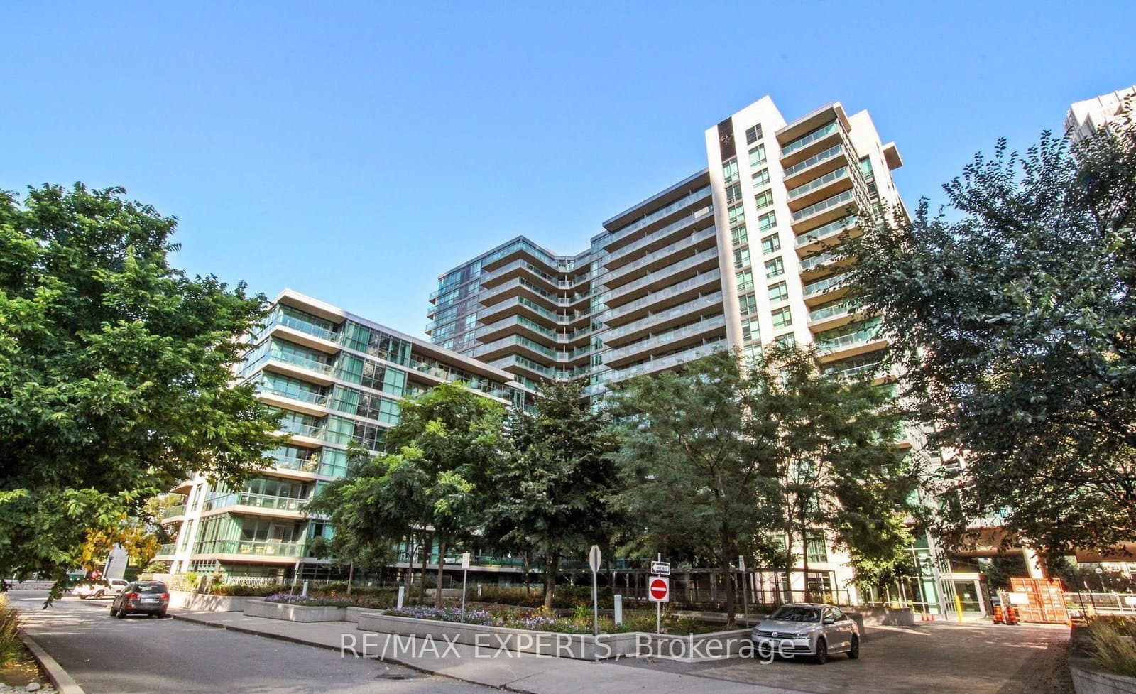 #355 - 209 Fort York Boulevard