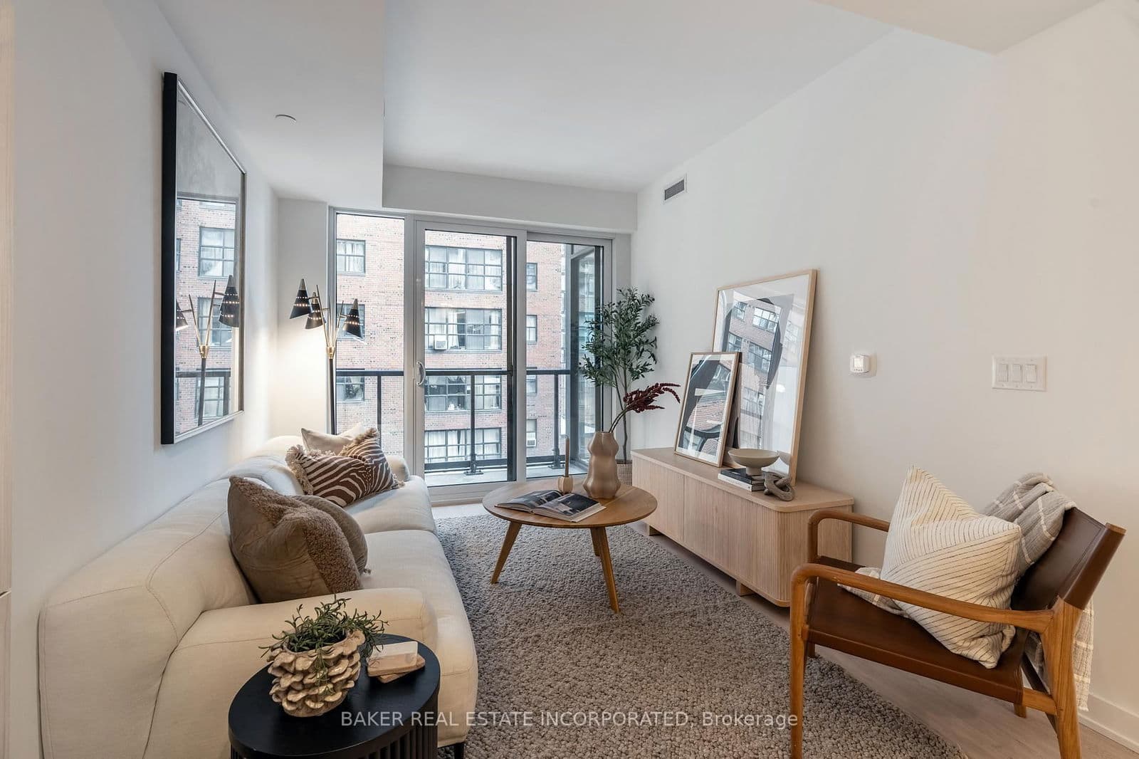 #404 - 65 Mutual Street