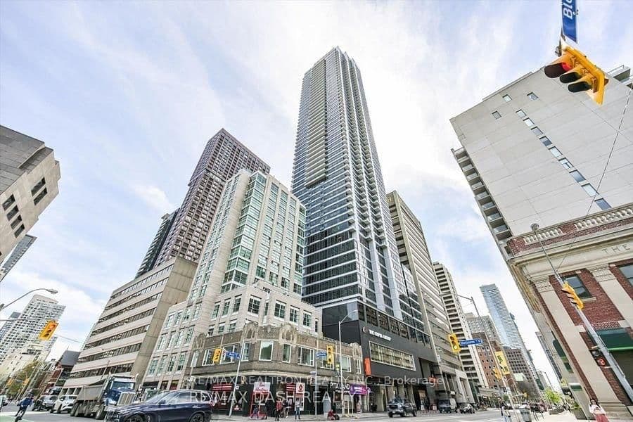 #1805 - 395 Bloor Street E