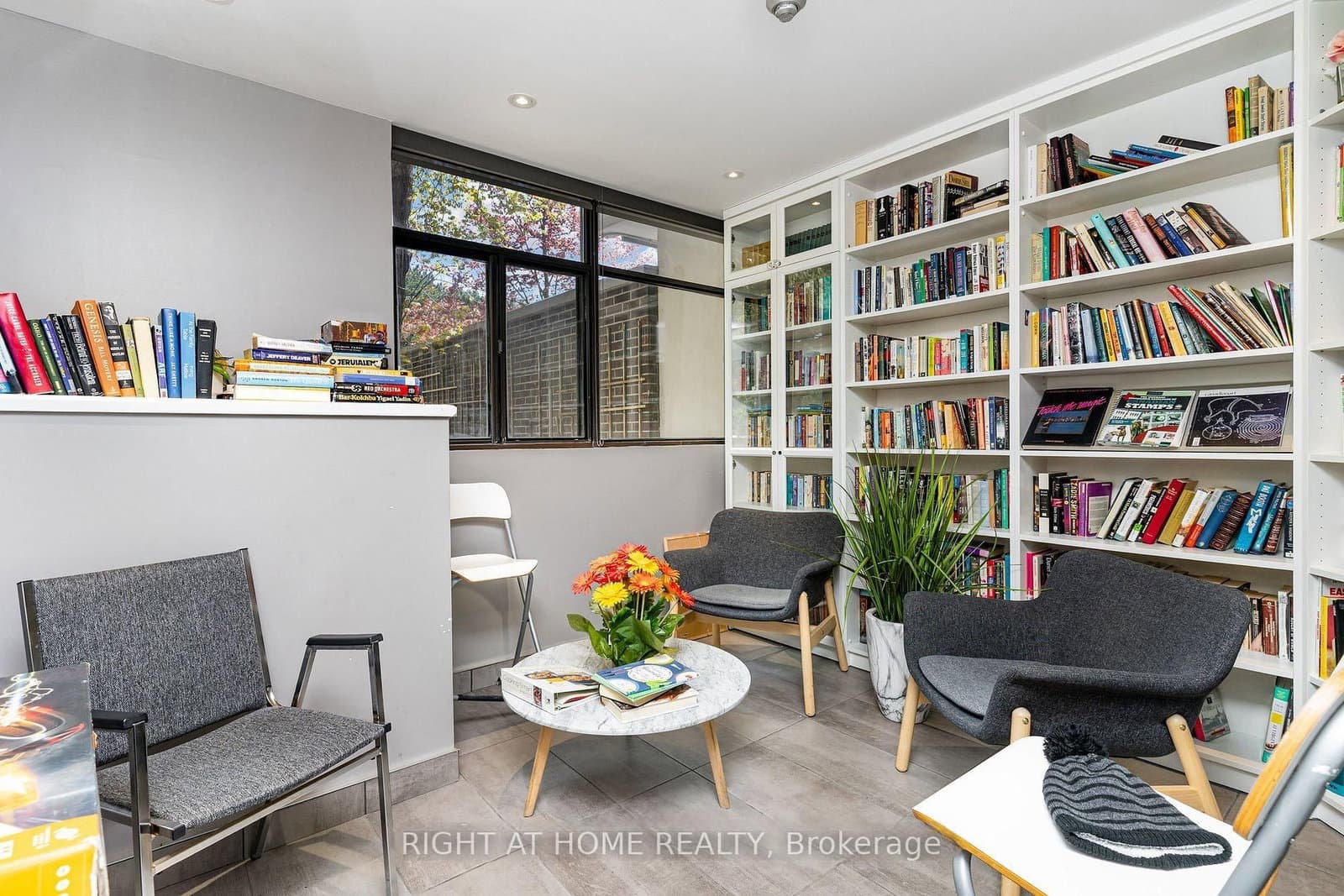 #2805 - 100 Antibes Drive