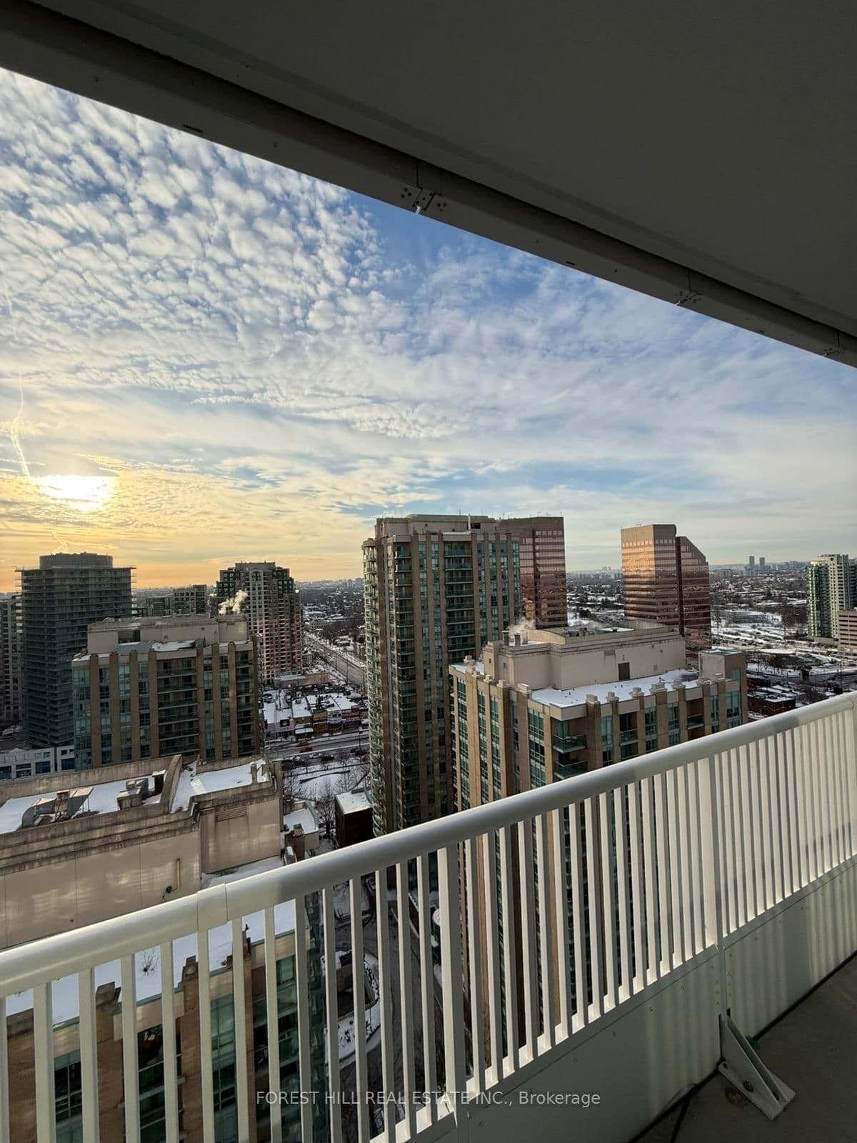 36 Olive Avenue, Unit 2502