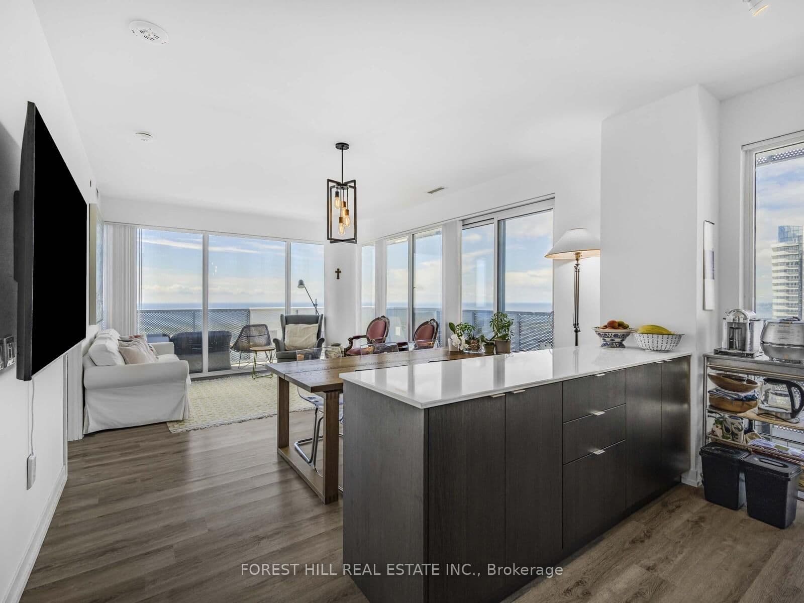 138 Downes Street, Unit 6609