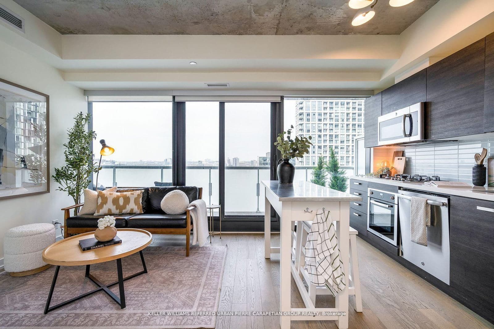 #2004 - 11 Charlotte Street