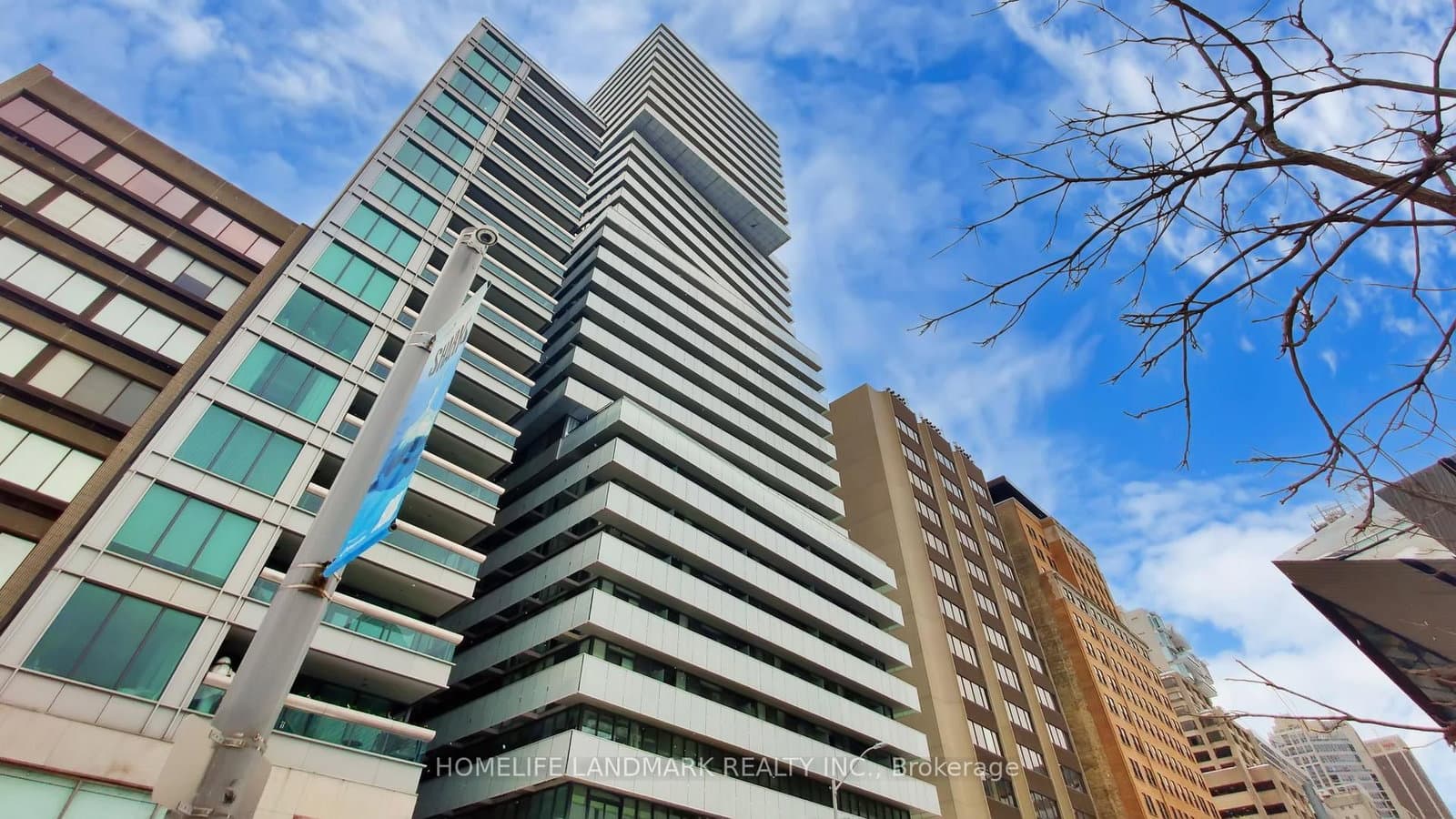 #2305 - 200 Bloor Street W