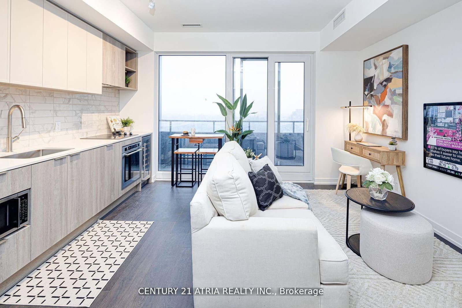 #1810 - 2020 Bathurst Street