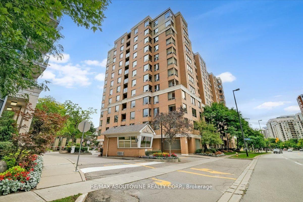 #717 - 88 Grandview Way