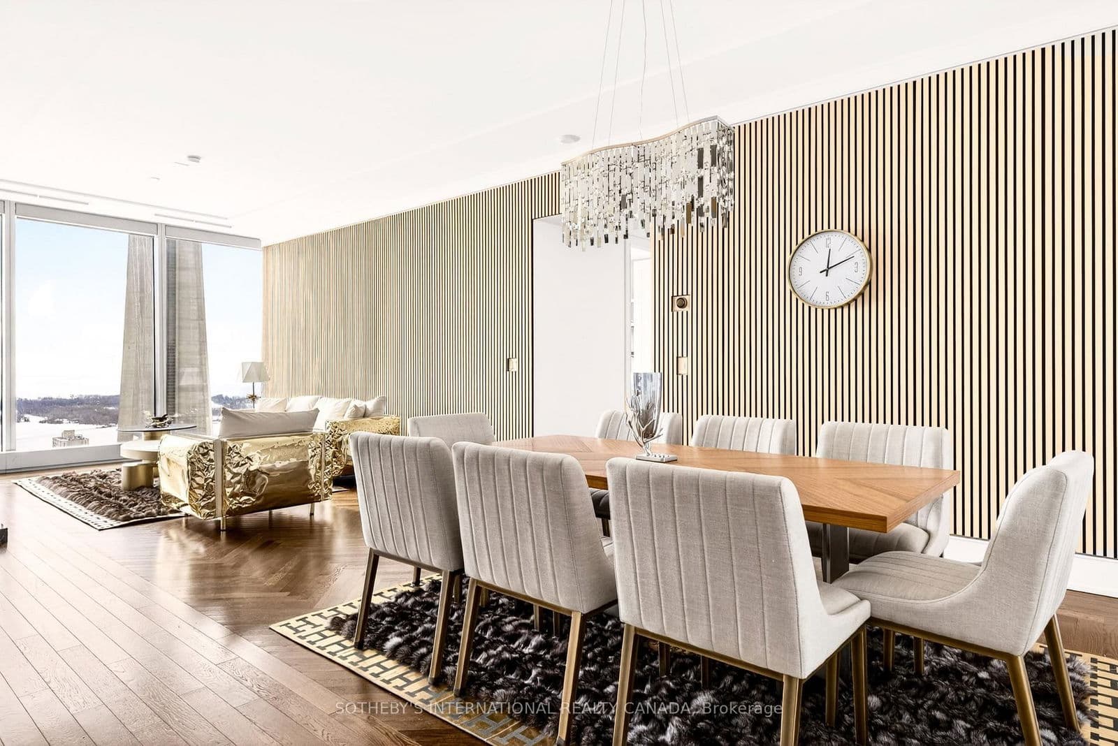 #3905 - 183 Wellington Street W