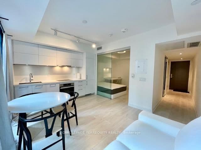 #709 - 188 Cumberland Street