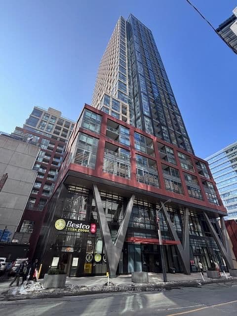 #1302 - 108 Peter Street