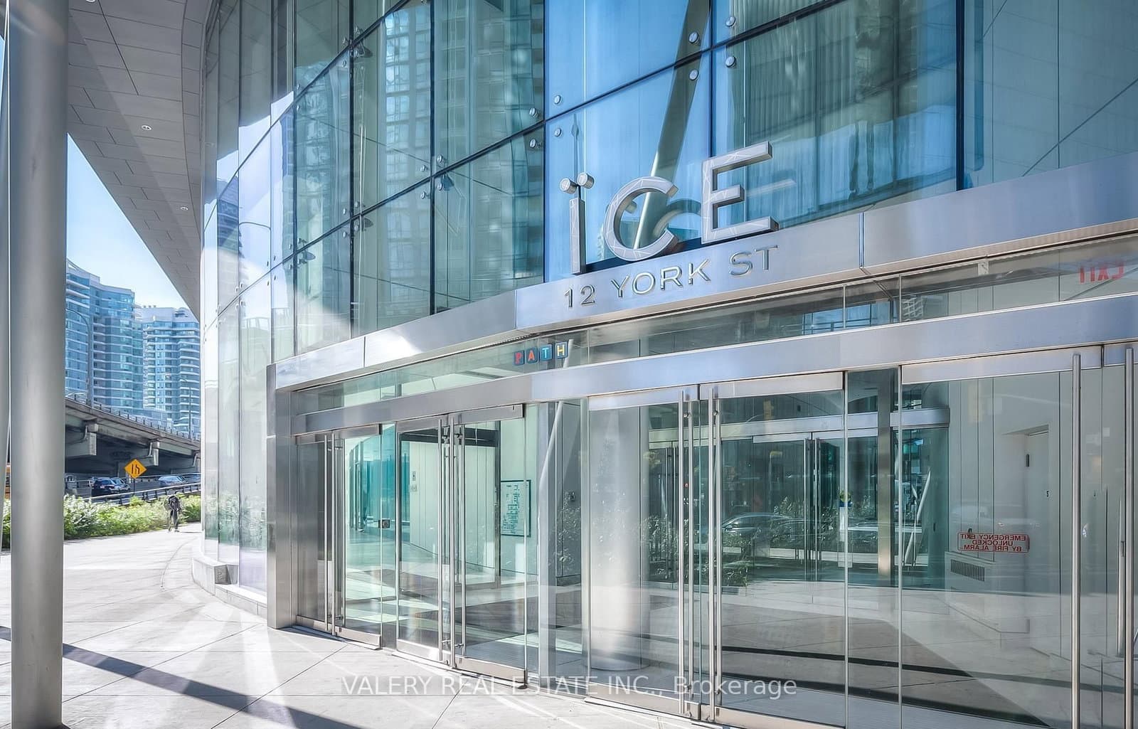 #2005 - 12 York Street