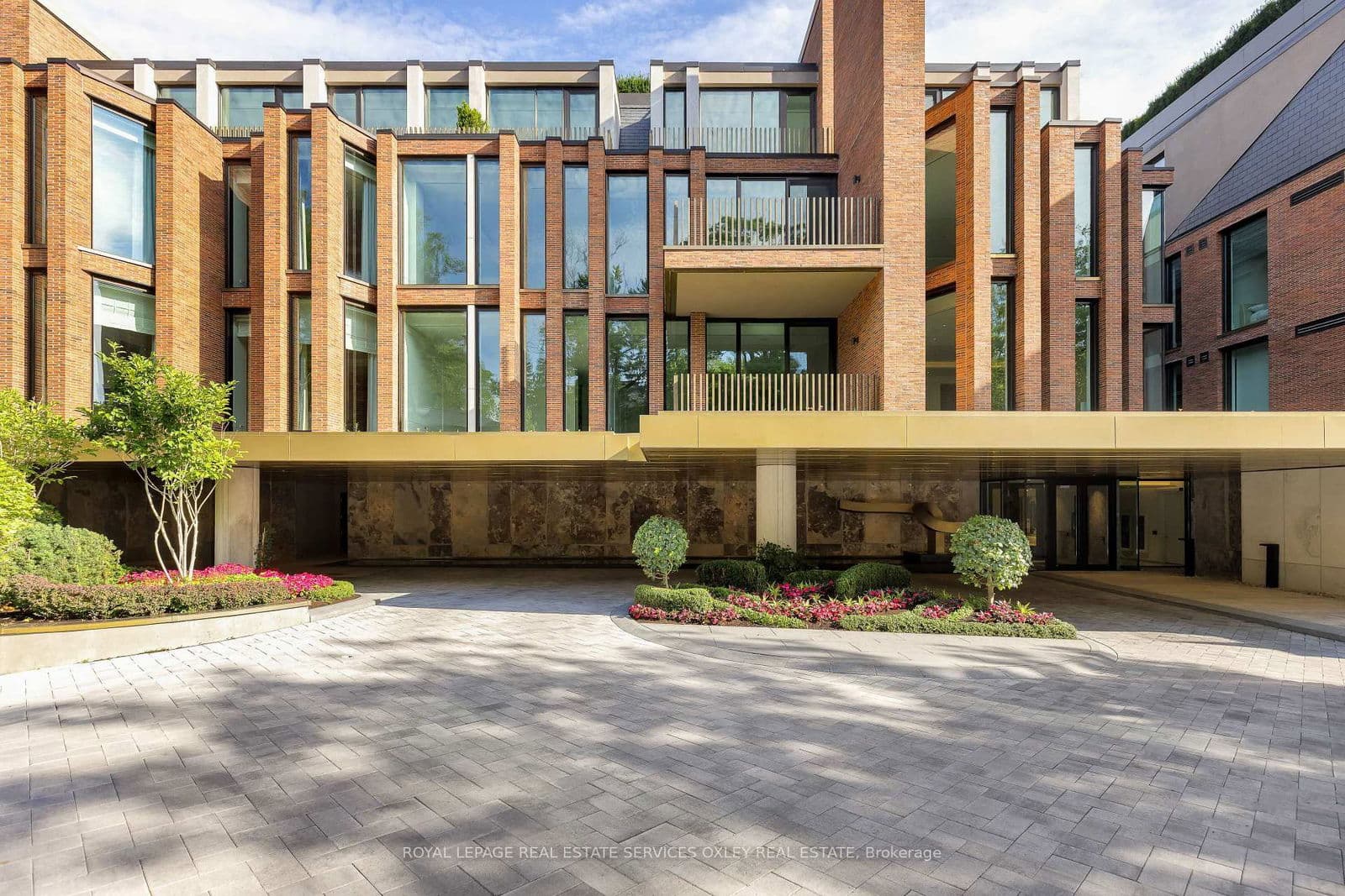 #306 - 7 Dale Avenue