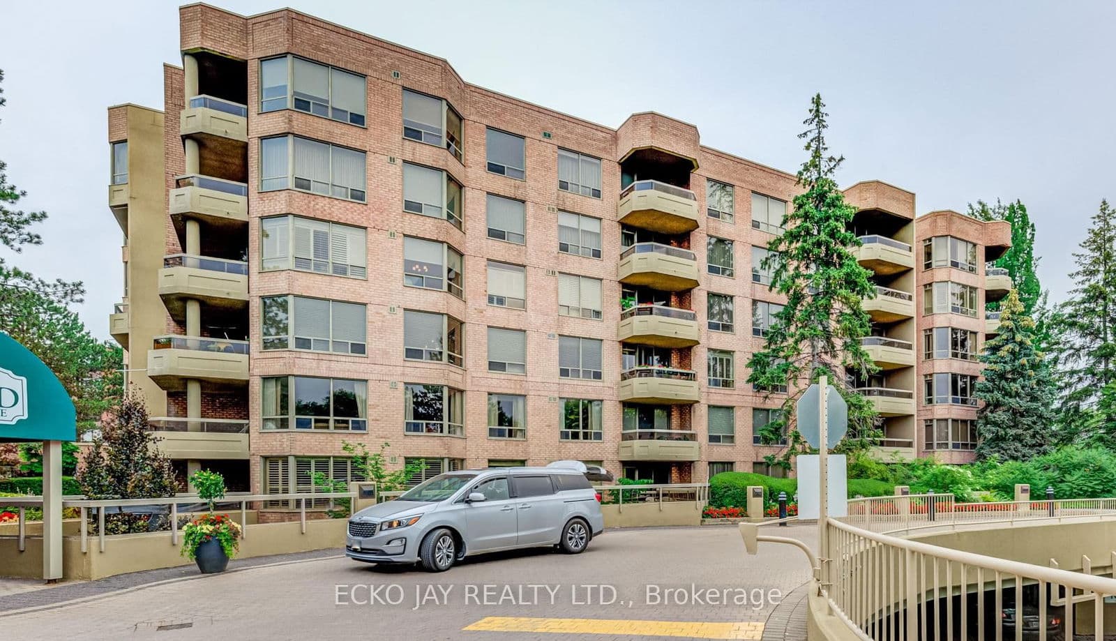 #222 - 1210 Don Mills Road